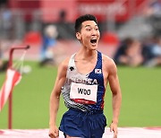 [올림픽]우상혁, 男 높이뛰기 '4위'..한국 신기록·역대 최고 성적