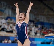 Yeo Seo-jeong wins historic bronze in women's vault