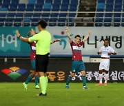 '알리바예프 결승골' K리그2 대전, 충남아산에 1-0 승리하고 3연승