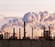 美·유럽 태양광 늘릴수록..中 석탄의존 가속 '친환경의 역설'