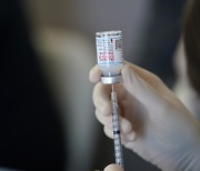 화이자·모더나 백신 가격 인상에 정부 "내년 계약에 영향 줄 듯"