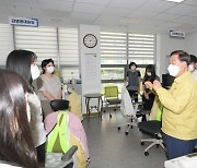 황선봉 예산군수, 코로나19 '최전방' 보건소 방문..철저한 대응 당부