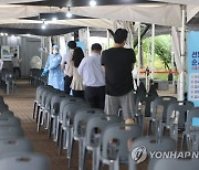 전북 학원강사들 코로나19 검사 '저조'.."권고라 실효성 없어"