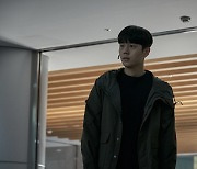 '방법:재차의' 신예 서지후, 드라마→ 영화 눈도장 제대로..엄지원 조력자 대활약