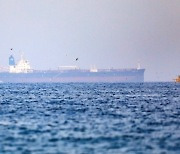 이란 배후 무장세력 이번엔 유조선 나포..美, 걸프해 군함 파견