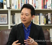 장성민 전 의원, 연합뉴스와 인터뷰