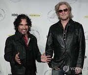 Music Hall and Oates