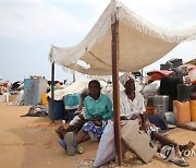 ANGOLA NEIGHBOURHOOD POVOADO HOUSING