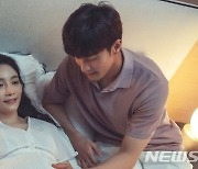 '결사곡2' 성훈, 이민영과 한 침대..이대로 결혼에 골인?