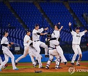 -올림픽- 일본 야구대표팀, 미국 2-0으로 꺾고 첫 금메달