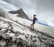 SCHWEIZ GLACIER 3000 RUN