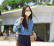 [MD포토] 정수정 '가을 맞아 데님 입었어요'