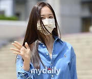 [MD포토] 정수정 '크리스탈 처럼 빛나는 머릿결'