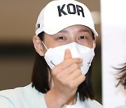 [포토S] '귀국' 김연경, 배구 여제의 하트!