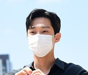 [T포토] 진영 '꿀 떨어지는 하트'