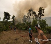 APTOPIX Greece Fires