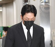 檢, 프로포폴 불법 투약 혐의 하정우에 벌금 1000만원 구형