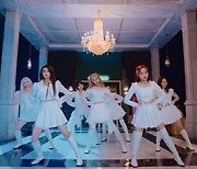 드림캐쳐, 신곡 'BEcause' M/V 버전 안무 영상 공개..오싹 퍼포먼스의 진수