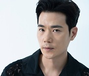 '귀문' 김강우 "올해만 영화 세 편 개봉..잘나가는 배우? 절대 아냐" [MD인터뷰①]