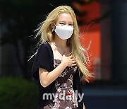 [MD포토] 효연 '보이는 라디오 출연해요'