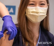 CDC "백신접종 완료시 돌파감염돼도 99.99% 입원·사망 안해"