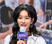 [포토] 이유리 '랄라랜드 많이 사랑해주세요!'