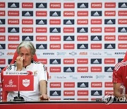 PORTUGAL BENFICA PRESS CONFERENCE