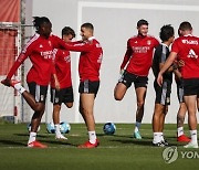 PORTUGAL BENFICA TRAINING SESSION SOCCER