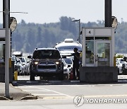 코로나19 백신 접종한 미국인 방문객 입국 허용한 캐나다