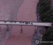 1천300km 대이동 중국 코끼리떼, 17개월만에 집으로 향해