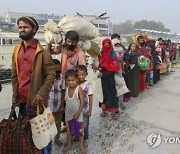 Virus Outbreak Bangladesh Rohingya