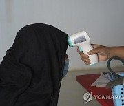 Virus Outbreak Bangladesh Rohingya