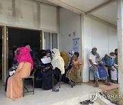 Virus Outbreak Bangladesh Rohingya