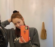 '권상우♥' 손태영, 루즈핏도 어울려..아가씨 같다는 말에 "아줌씨 아니구요?"