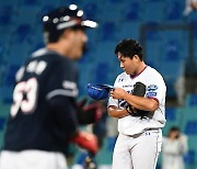 '박계범 친정에 비수' 두산, 홈런 3방 앞세워 삼성에 짜릿한 역전승[대구리뷰]