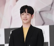 "처벌 받도록, 조치할 것"..서강준 측, 악플러 법적대응