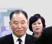 [속보] 北 "남북관계 개선 기회 날려..대가 똑바로 알게 해줘야"