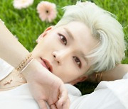 강성훈 직접 '뱀파이어 외모' 입증