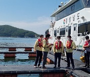 [동정] 박종원 경남도 경제부지사, 고수온 통영 양식장 방문