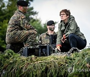 GERMANY DEFENCE TANKS