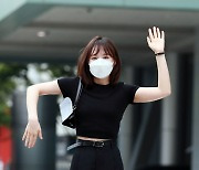 '출근길 큰웃음 주는 웬디'[★포토]