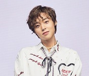 [TD포토] 박지훈 '남성미 물씬~'