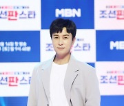 [MD포토] 김동완 '여유 넘치는 모습'