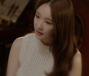 다비치, 바이브 '사진을 보다가' 재해석..아련한 MV 티저 공개