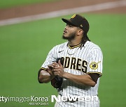 '팔뚝 부상' SD 라메트, 엉덩이 문제로 복귀 늦어져