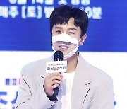 [TD포토] 김동완 '젊은 소리꾼들 정말 많아'