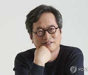 "20일 입장 밝히겠다"..이해찬 위로받은 황교익, 자진사퇴 시사