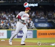 '투타 대활약' 오타니, 선발 8이닝 1실점 호투에 MLB 시즌 첫 40호 홈런 폭발