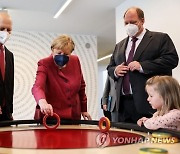 GERMANY GOVERNMENT MERKEL