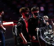 [LCK PO] T1, 3시즌 만에 결승 진출..롤드컵 티켓도 획득(종합)